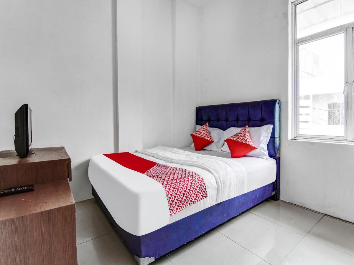 Oyo 90897 Hotel Sepupu Satria Pekanbaru Dış mekan fotoğraf