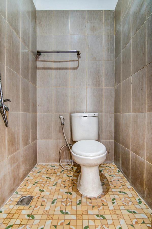 Oyo 90897 Hotel Sepupu Satria Pekanbaru Dış mekan fotoğraf